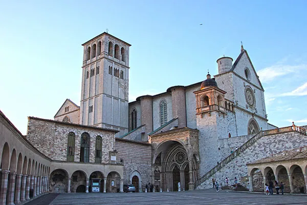 assisi-umbria